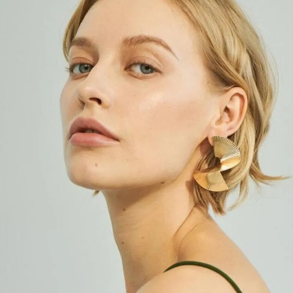 Helical Fan Gold Earrings